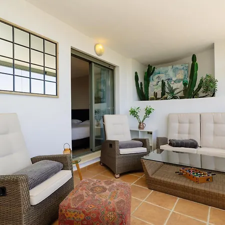Apartment, With Large Private Glazed Terrace And Panoramic Sea Views, In Calahonda, Mijas * Sitio de Calahonda
